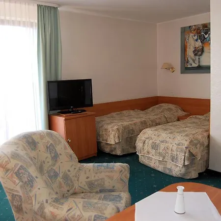 מלון Wodnik וובה