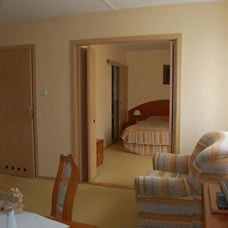 מלון Wodnik וובה