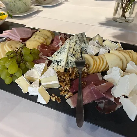 Wodnik מלון וובה